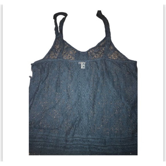 Hinge Lace Navy Sleeveless Top - Picture 4 of 4